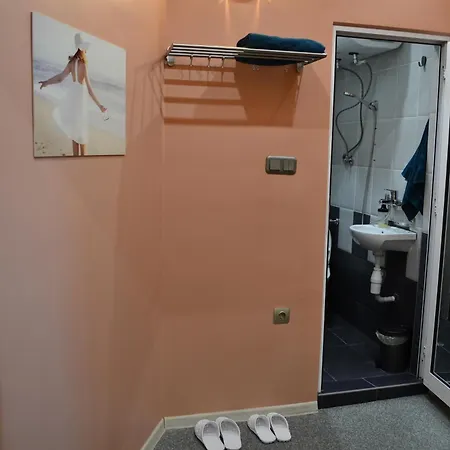 Sea Vibes 1 Bedroom - Free Public Parking, Wifi, Cable & Smart Tv, 0,9 Km To * Warna